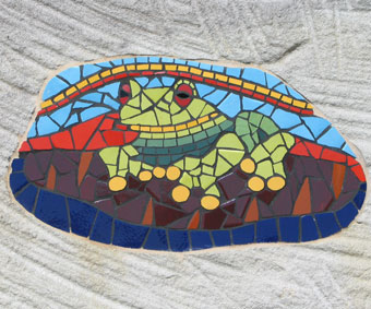 Wallace St Park mosaic installation frog